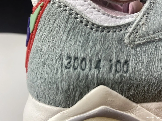 7 Neutral Air Grey Retro Jordan CT8528-002 0630